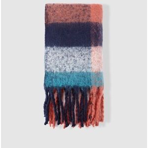 Women’s scarf